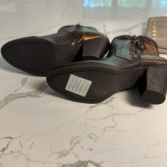 Business in the front; party in the back. NWT Vegan Leather Nine West Booties - Picture 5 of 5